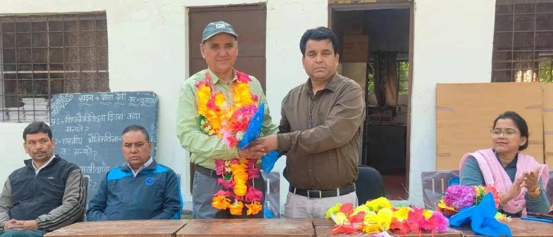 राइका थिरपाक के लिए गौरव का क्षण, महेंद्र चौहान बने चैम्पियन टीचर