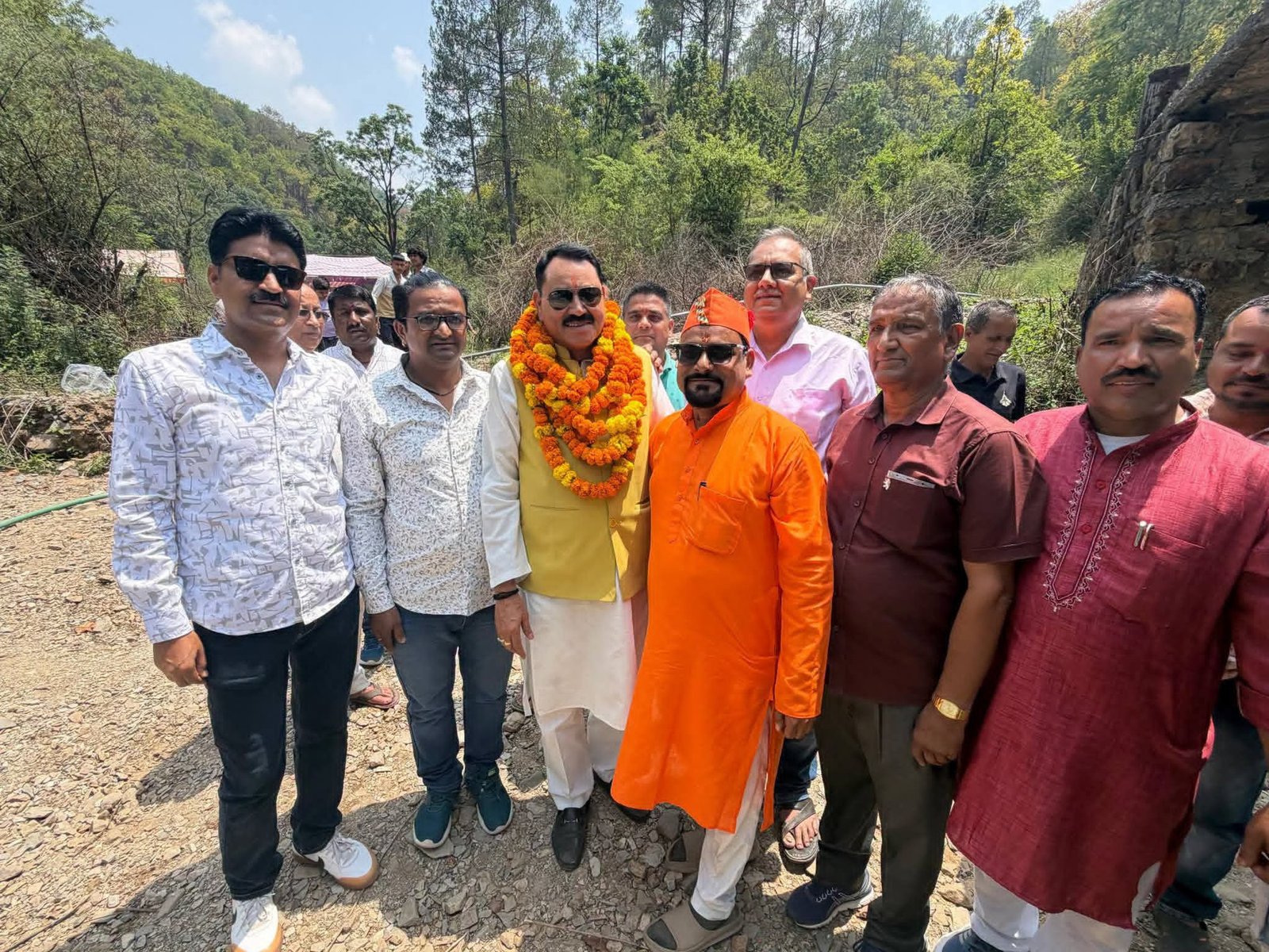 दिउला पौखाल में भव्य भंडारे का आयोजन, उमड़ा श्रद्धालुओं का जनसैलाब