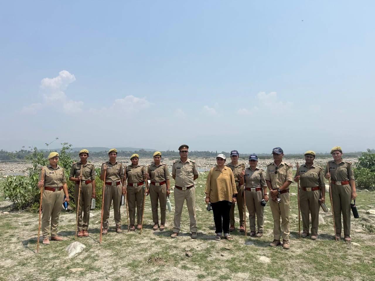 रामपुर मण्डी आरक्षित वन क्षेत्र में अवैध खनन की शिकायत पर संयुक्त टीम ने किया निरीक्षण