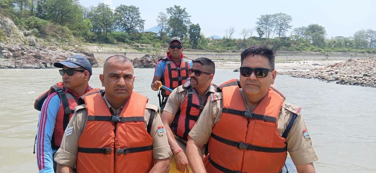 16 दिन से लापता नाबालिग युवती का शव बयासी में नदी से बरामद, परिवार ने की शिनाख्त