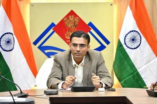 पूर्व देहरादून DM सविन बंसल को लोकसभा सचिवालय में मिली बड़ी जिम्मेदारी