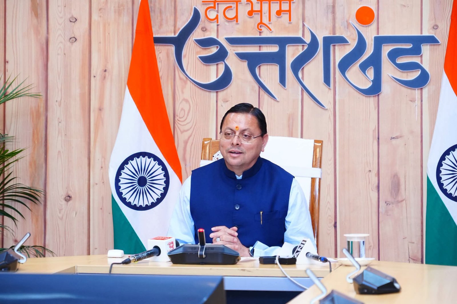 देहरादून–ऋषिकेश फोर/सिक्स लेन परियोजना पर फिलहाल नहीं कटेंगे पेड़, मुख्यमंत्री धामी ने दिए संवाद के निर्देश