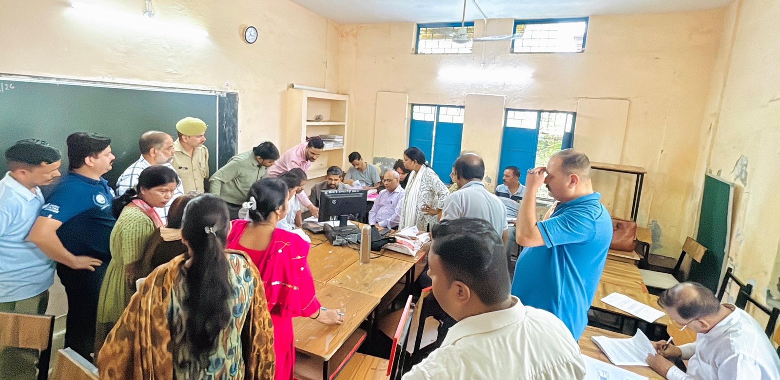 मतदाता सुनवाई में लापरवाही बर्दाश्त नहीं, आयोग के निर्देशों का शत-प्रतिशत पालन हो: गढ़वाल आयुक्त