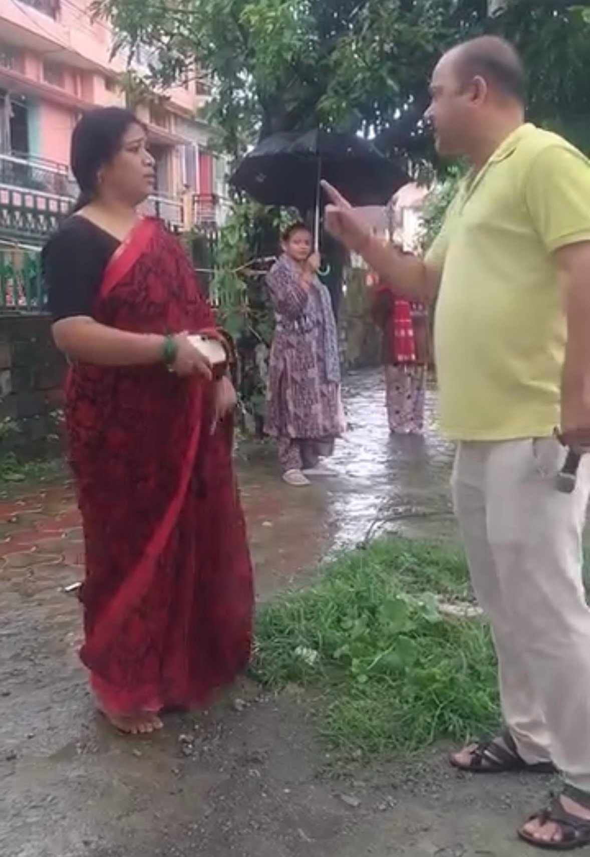 धर्मपुर पार्षद विवेक कोठारी पर दो मुकदमे दर्ज, महिला और डेयरी संचालक ने लगाए मारपीट व धमकी के आरोप