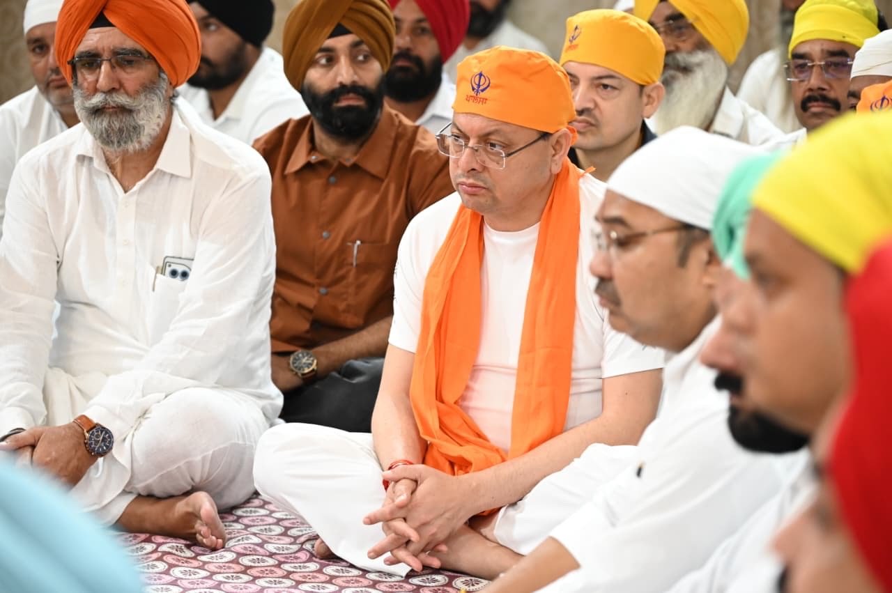 सेवा संकल्प अभियान के तहत नानकमत्ता पहुंचे सीएम धामी
